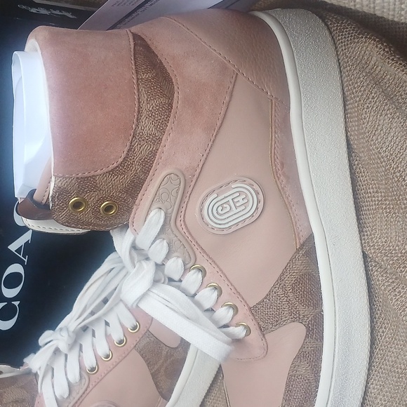 Authentic Coach Signature 'C'  Blush Pink and Brown Canvas High-Tops Sz 10 - Picture 4 of 14